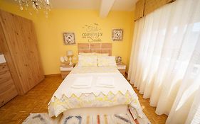 Antoxos Sacra Home II